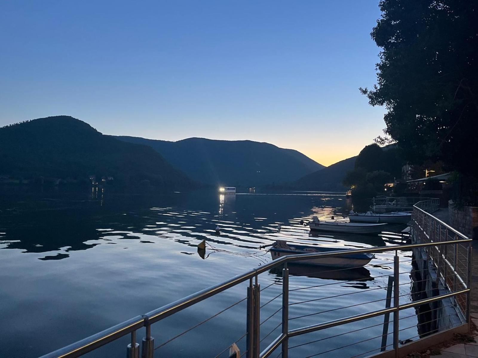 I Segreti Del Lago Piediluco Exteriör bild