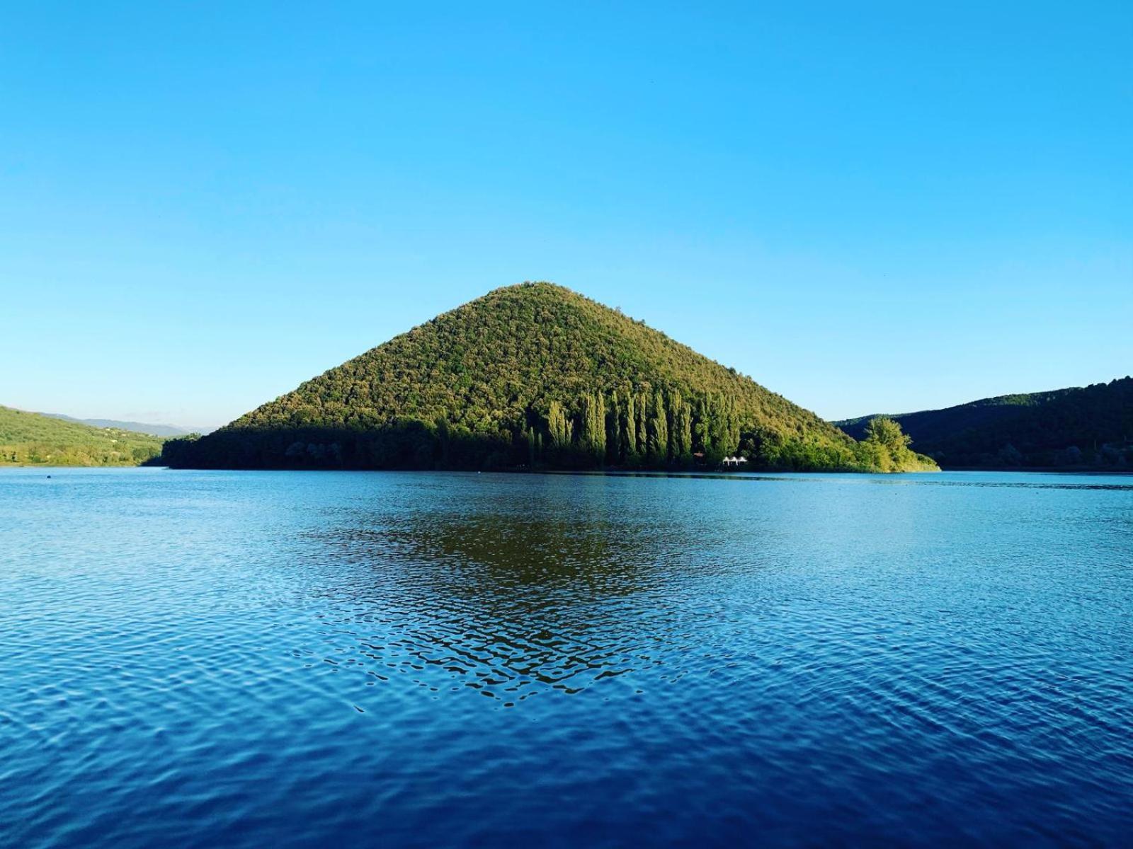 I Segreti Del Lago Piediluco Exteriör bild